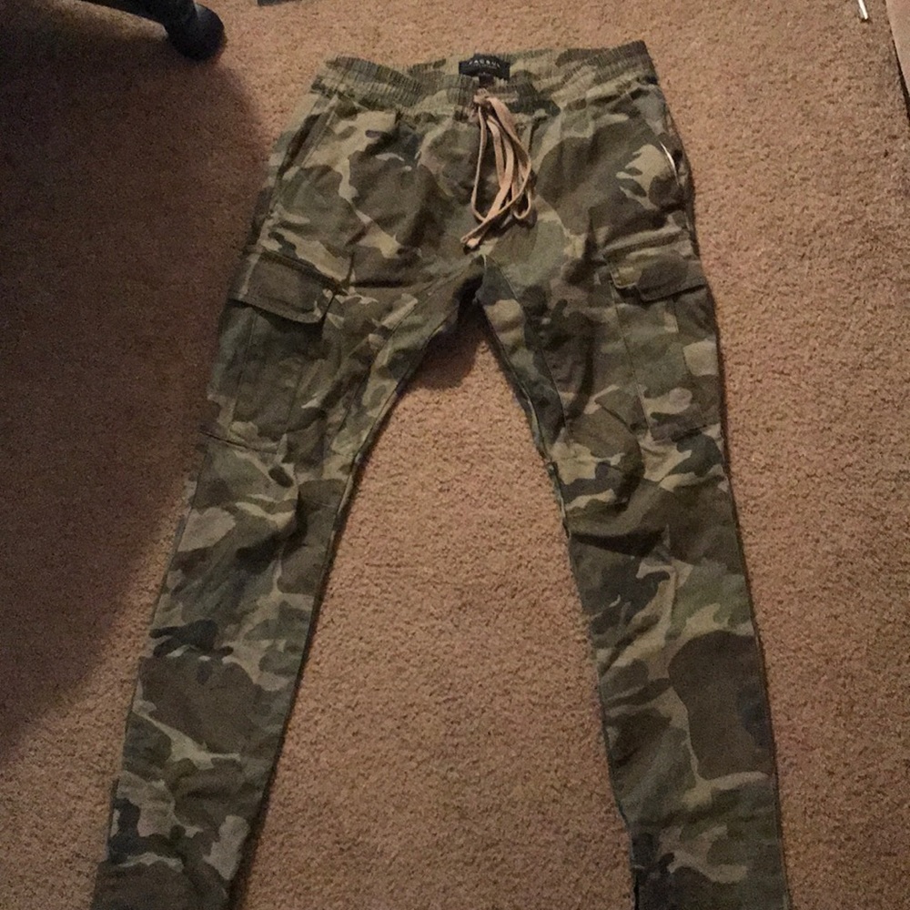 Pacsun Joggers camo